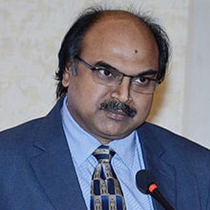 Dr. Ram Upender Das